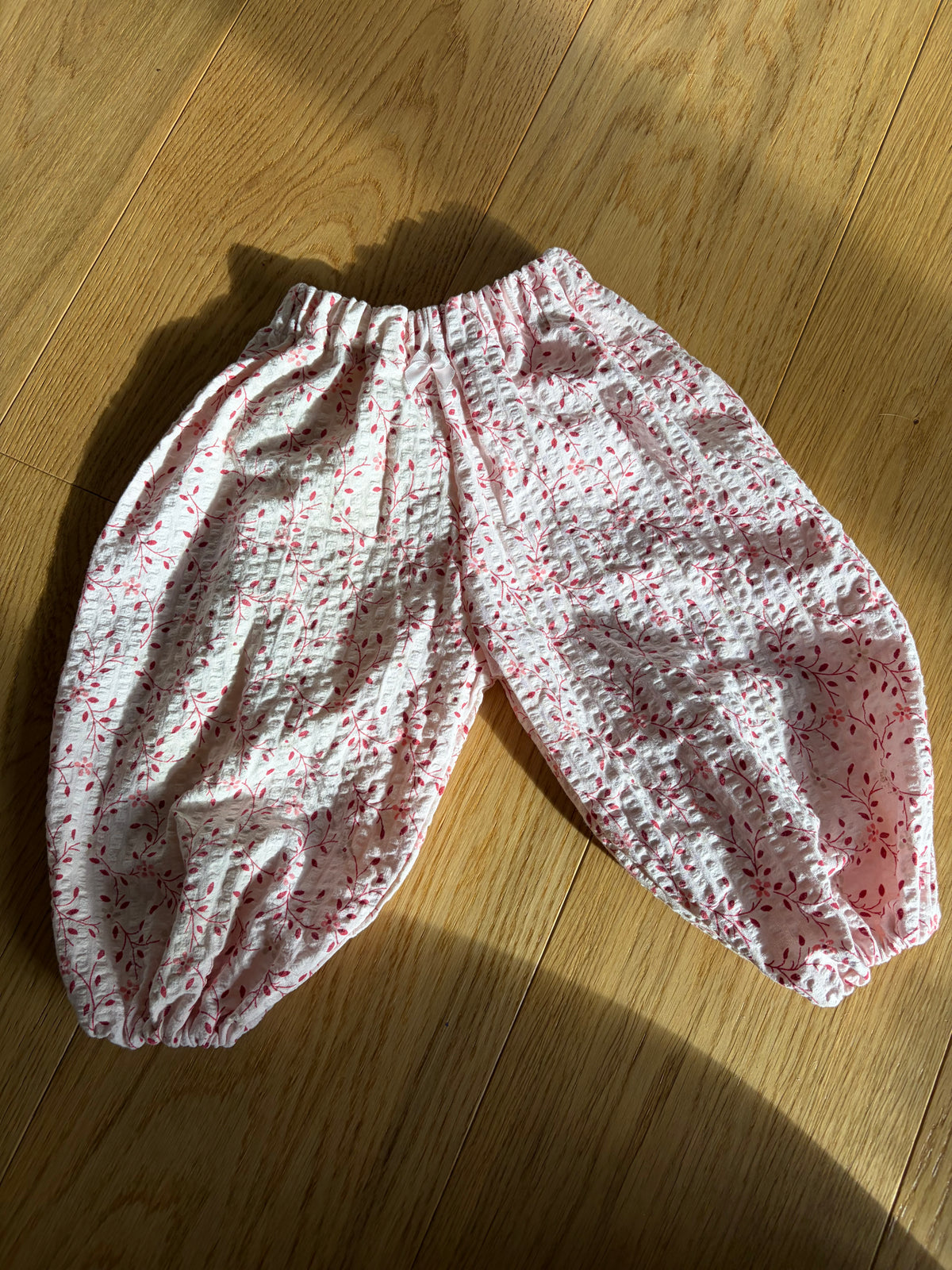 Bukse i krepp str 1-2 år